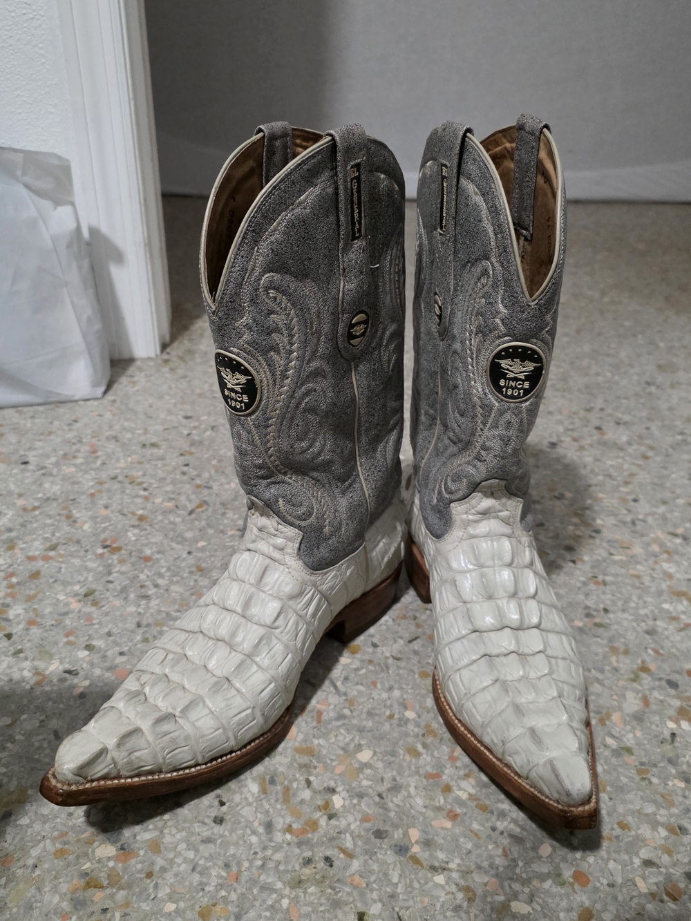 El General Caiman Leather Boots
